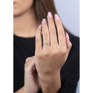 Anel Zircônias Incolor Ouro 18k 750